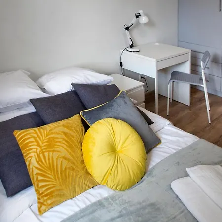 Mlociny - 2 Bed Serviced Sokratesa Apartment